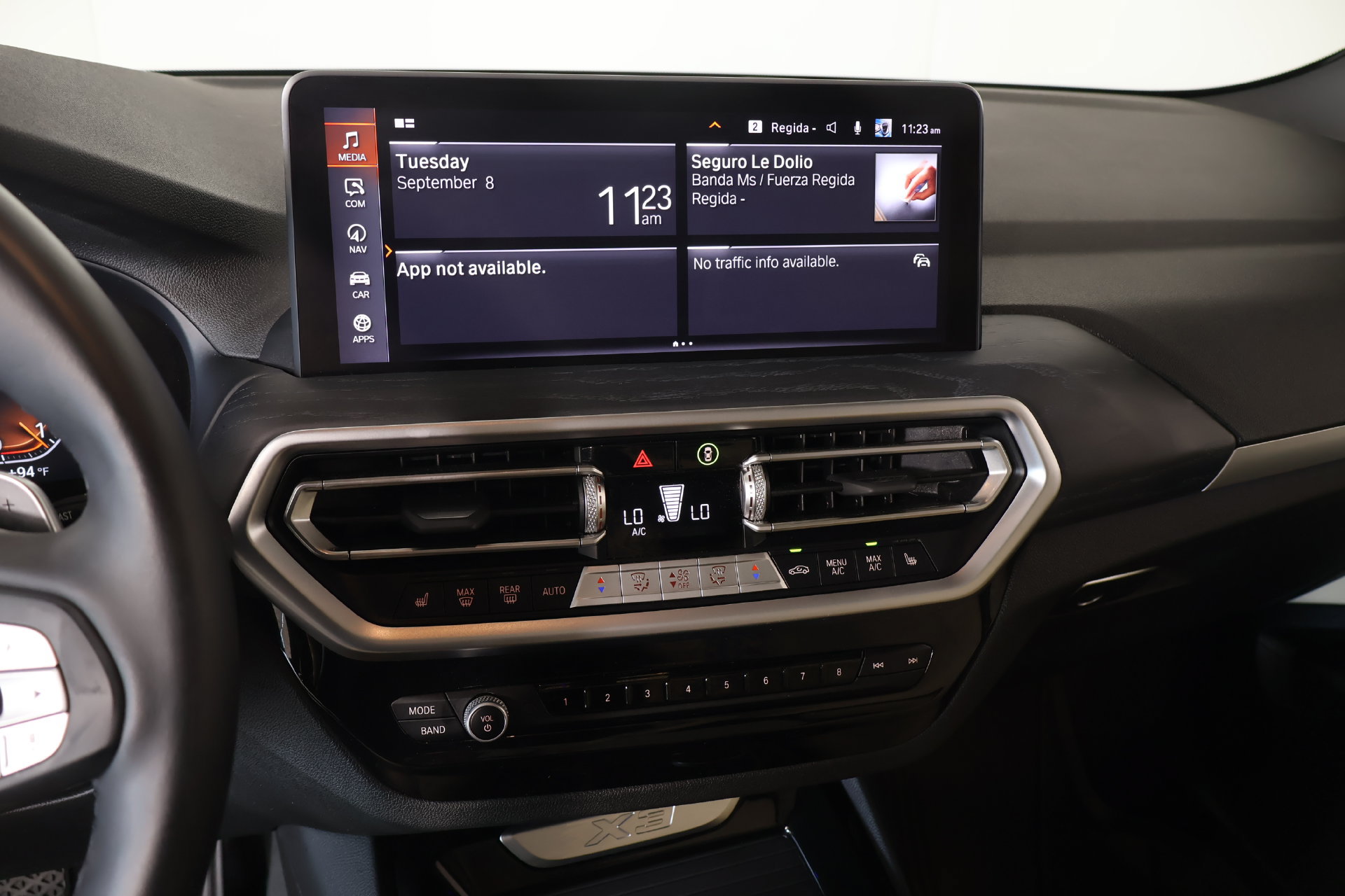 Certified 2024 BMW X3 sDrive30i w/ Premium Package RWD image 5