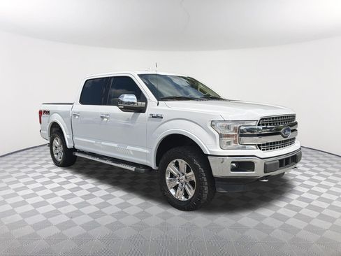 Used 2018 Ford F150 Lariat w/ Equipment Group 502A Luxury AWD/4WD image 8