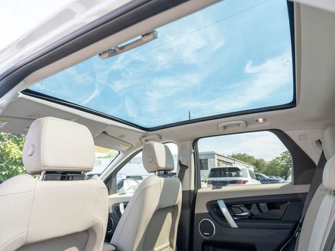 New 2025 Land Rover Discovery Sport S image 22