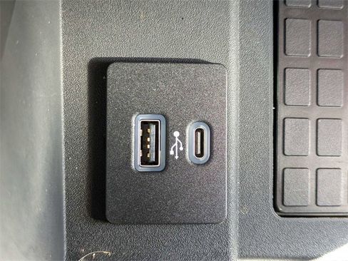 Certified 2022 Ford F250 King Ranch w/ Chrome Package image 22