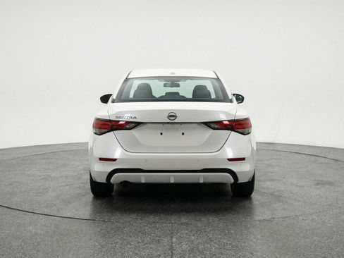 Used 2025 Nissan Sentra S FWD image 7