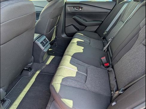 Used 2025 Honda Accord Sport image 12