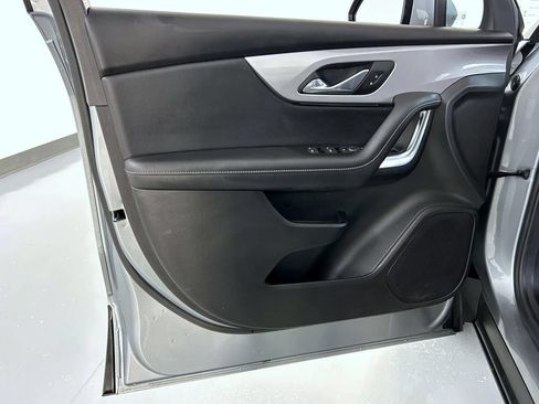 Certified 2025 Chevrolet Blazer LT AWD/4WD image 10