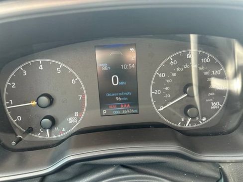 Used 2025 Toyota Corolla LE FWD image 11