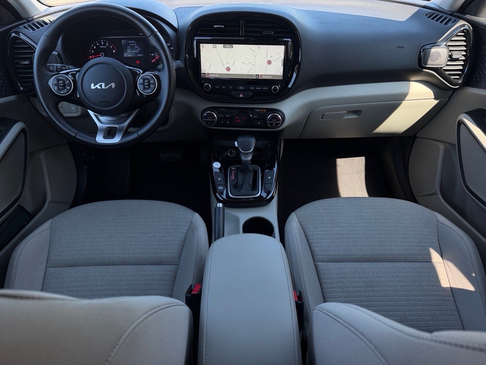 Used 2022 Kia Soul EX FWD image 18
