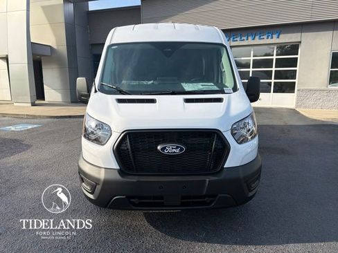 New 2026 Ford Transit 250 148 Medium Roof image 3