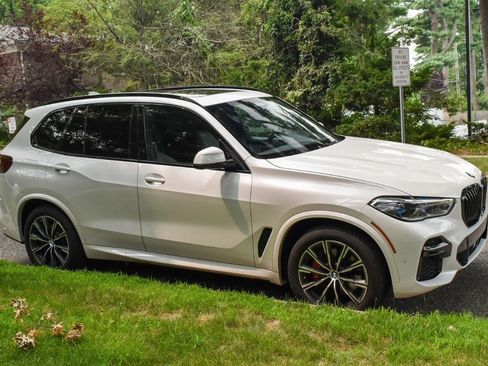 Used 2023 BMW X5 xDrive40i w/ Executive Package AWD/4WD image 10