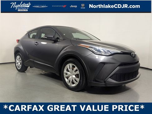 Used 2021 Toyota C-HR LE image 1