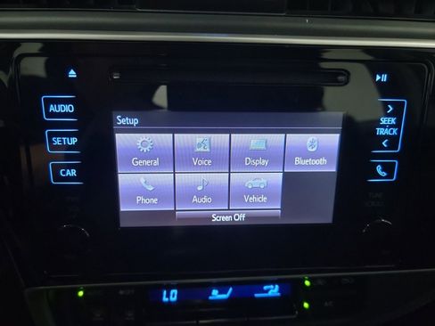 Used 2017 Toyota Corolla SE FWD image 22
