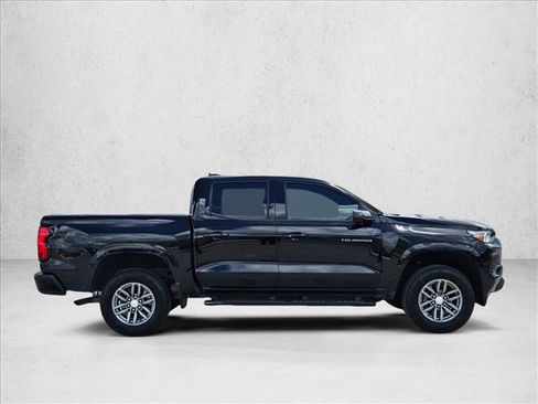 Used 2024 Chevrolet Colorado LT w/ LT Convenience Package RWD image 4