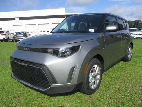 New 2025 Kia Soul LX w/ LX Technology Package image 7
