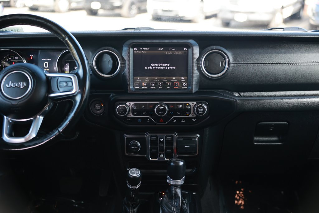 Used 2021 Jeep Wrangler Unlimited Sahara w/ Cold Weather Group AWD/4WD image 30