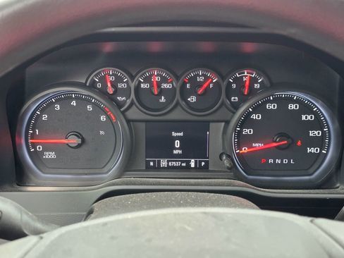 Used 2021 Chevrolet Silverado 1500 Custom Trail Boss AWD/4WD image 21