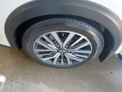 Used 2023 Nissan Kicks SV FWD image 27