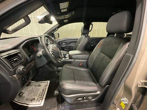 Used 2024 Nissan Titan PRO-4X w/ Off Road Protection Package AWD/4WD image 11