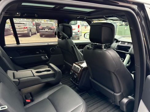 Used 2018 Land Rover Range Rover Long Wheelbase Supercharged AWD/4WD image 12