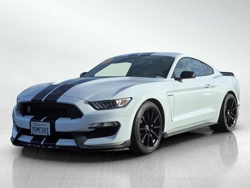 Used 2017 Ford Mustang Shelby GT350 image 8