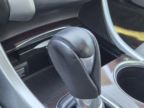 Used 2017 Acura TLX w/ Technology Package image 24