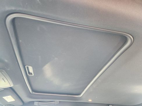 Used 2011 Dodge Challenger R/T image 29