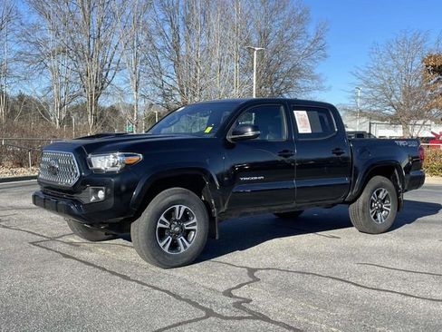 Used 2019 Toyota Tacoma TRD Sport w/ TRD Premium Sport Package image 1
