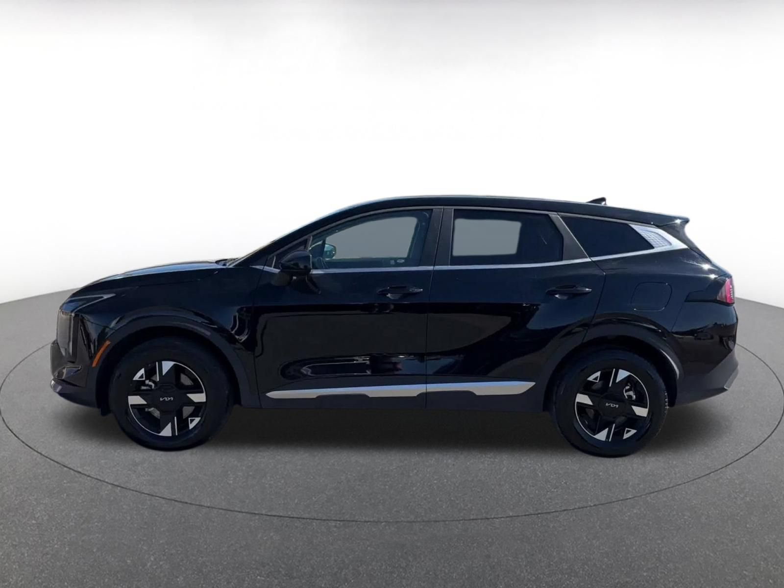 Used 2026 Kia Sportage LX AWD/4WD image 8