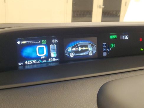 Used 2019 Toyota Prius Limited image 23