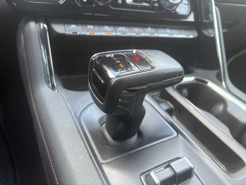 Used 2023 GMC Sierra 1500 AT4 w/ AT4 Premium Package image 27