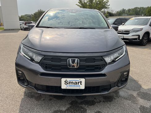 Certified 2026 Honda Odyssey EX-L image 9