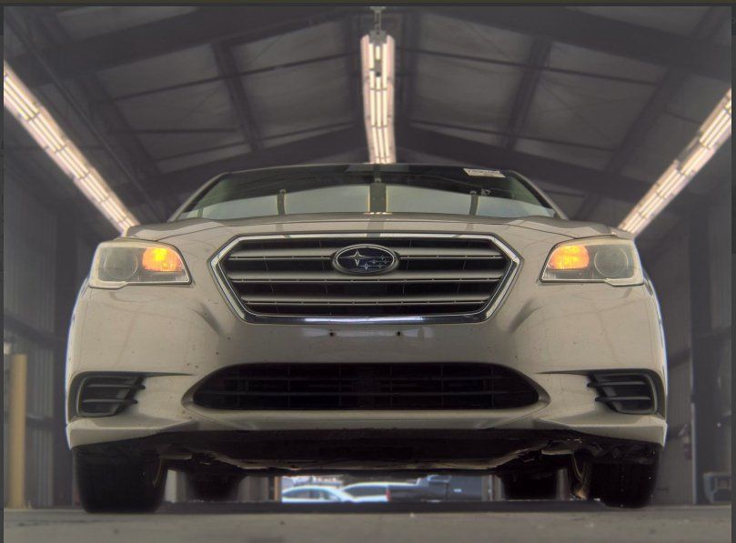 Used 2015 Subaru Legacy 2.5i Premium AWD/4WD image 4