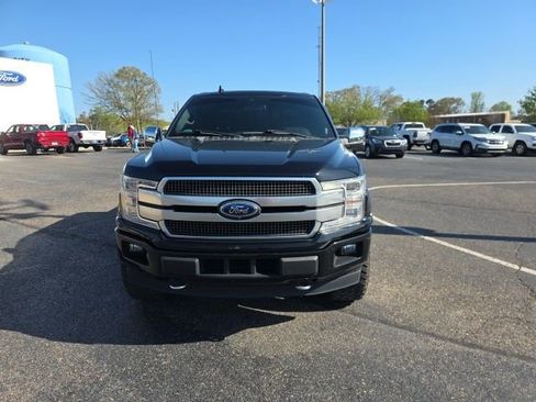 Used 2018 Ford F150 Platinum w/ Equipment Group 701A Luxury image 8