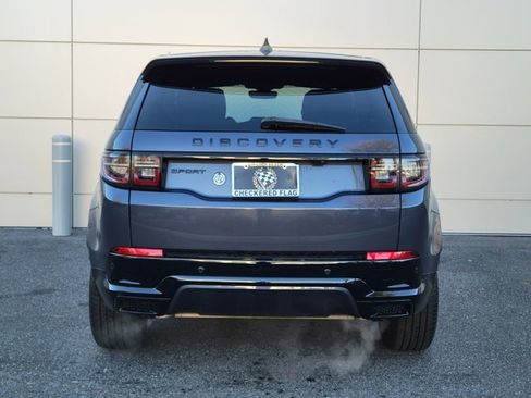 Used 2025 Land Rover Discovery Sport Dynamic SE image 10