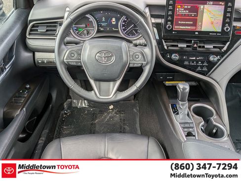 Certified 2021 Toyota Camry XLE w/ Navigation Upgrade Package image 33