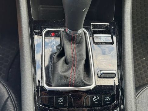 Certified 2025 Jeep Compass Trailhawk AWD/4WD image 36