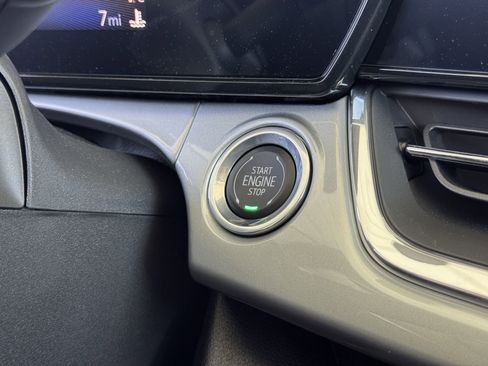 New 2025 Chevrolet Trax LT w/ Driver Confidence Package image 23