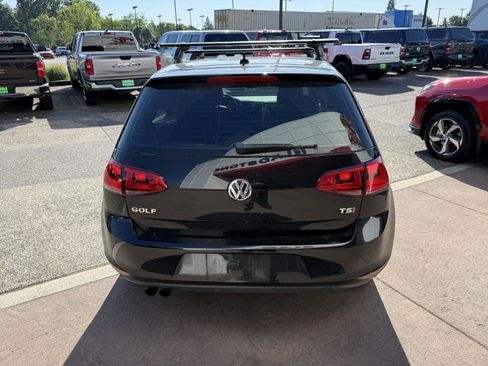Used 2016 Volkswagen Golf S FWD image 5