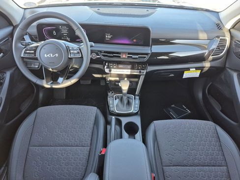 New 2026 Kia Seltos S image 13