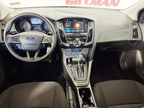 Used 2018 Ford Focus SEL image 12