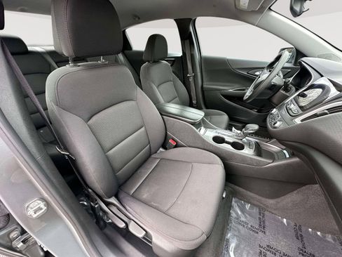 Certified 2024 Chevrolet Malibu LT image 28