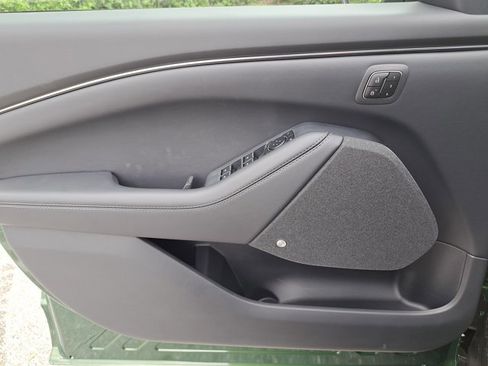 New 2025 Ford Mustang Mach-E Premium image 23