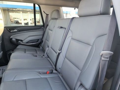 Used 2019 Chevrolet Tahoe LT image 12