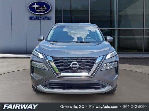 Used 2022 Nissan Rogue SV AWD/4WD image 2