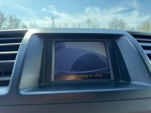 Used 2010 Toyota Highlander Sport image 21