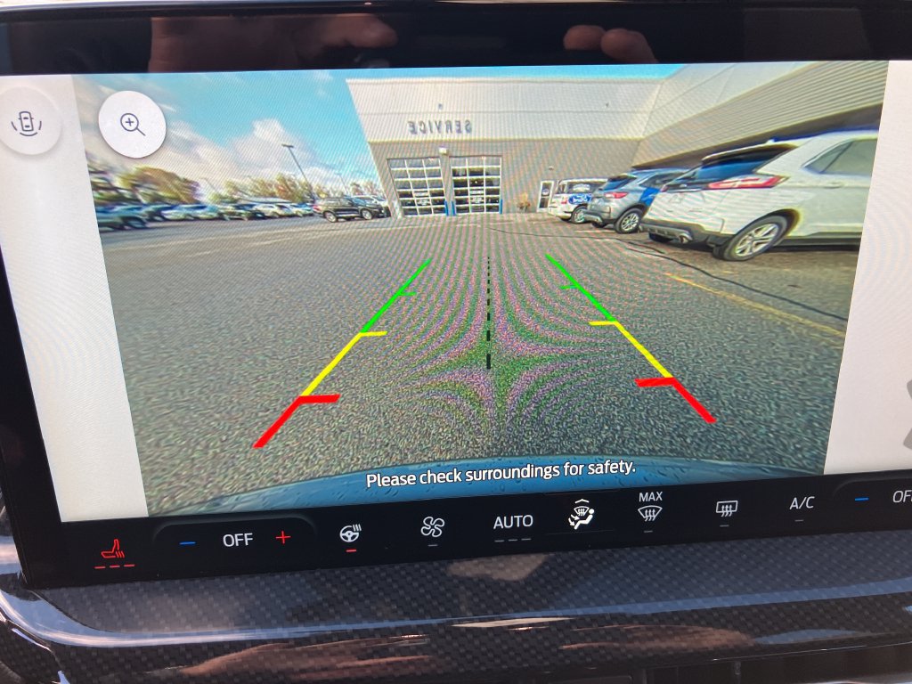 Used 2024 Ford Escape ST-Line w/ Tech Pack #1 AWD/4WD image 13