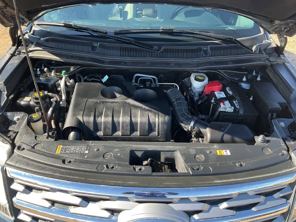 Used 2018 Ford Explorer Limited w/ Equipment Group 301A AWD/4WD image 20