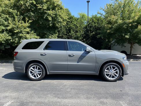 Used 2022 Dodge Durango R/T AWD/4WD image 10