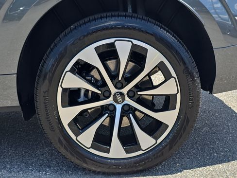 New 2026 Audi Q3 quattro 2.0T AWD/4WD image 34