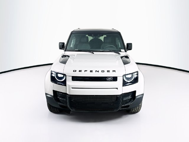 Used 2026 Land Rover Defender 110 S AWD/4WD image 2