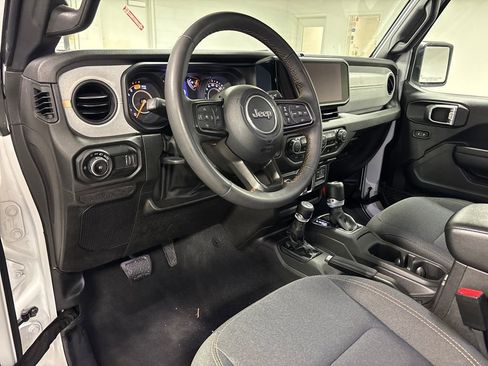Used 2024 Jeep Wrangler Sport S image 24