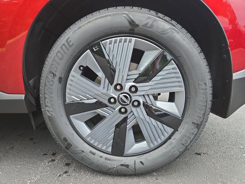 New 2025 Nissan Murano SL image 9