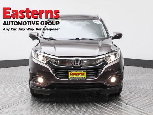 Used 2019 Honda HR-V EX image 2